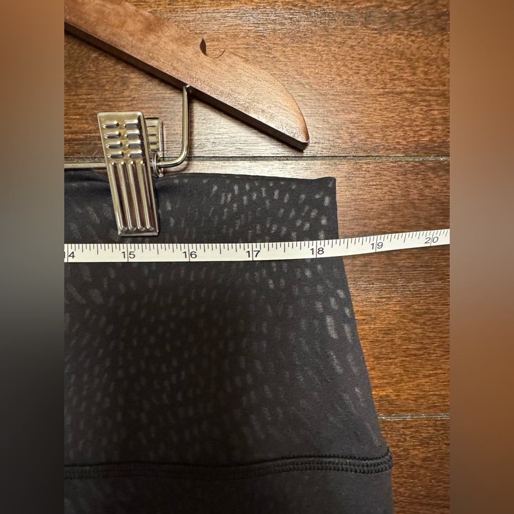 NWOT Lululemon Align Pant 25" Jewel Emboss Black - Picture 7 of 8